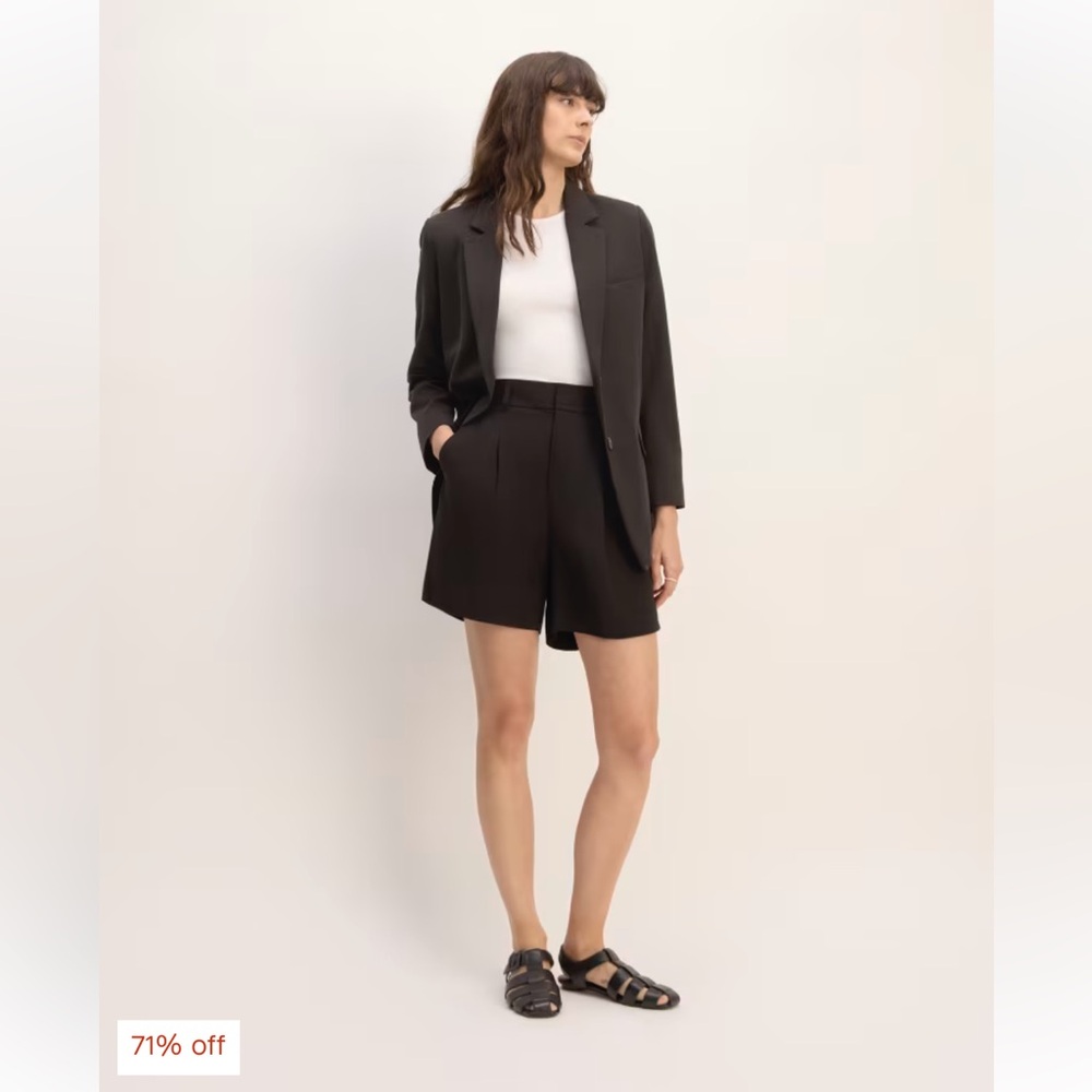 COPY - Everlane Way High Drape Short in Black NWT